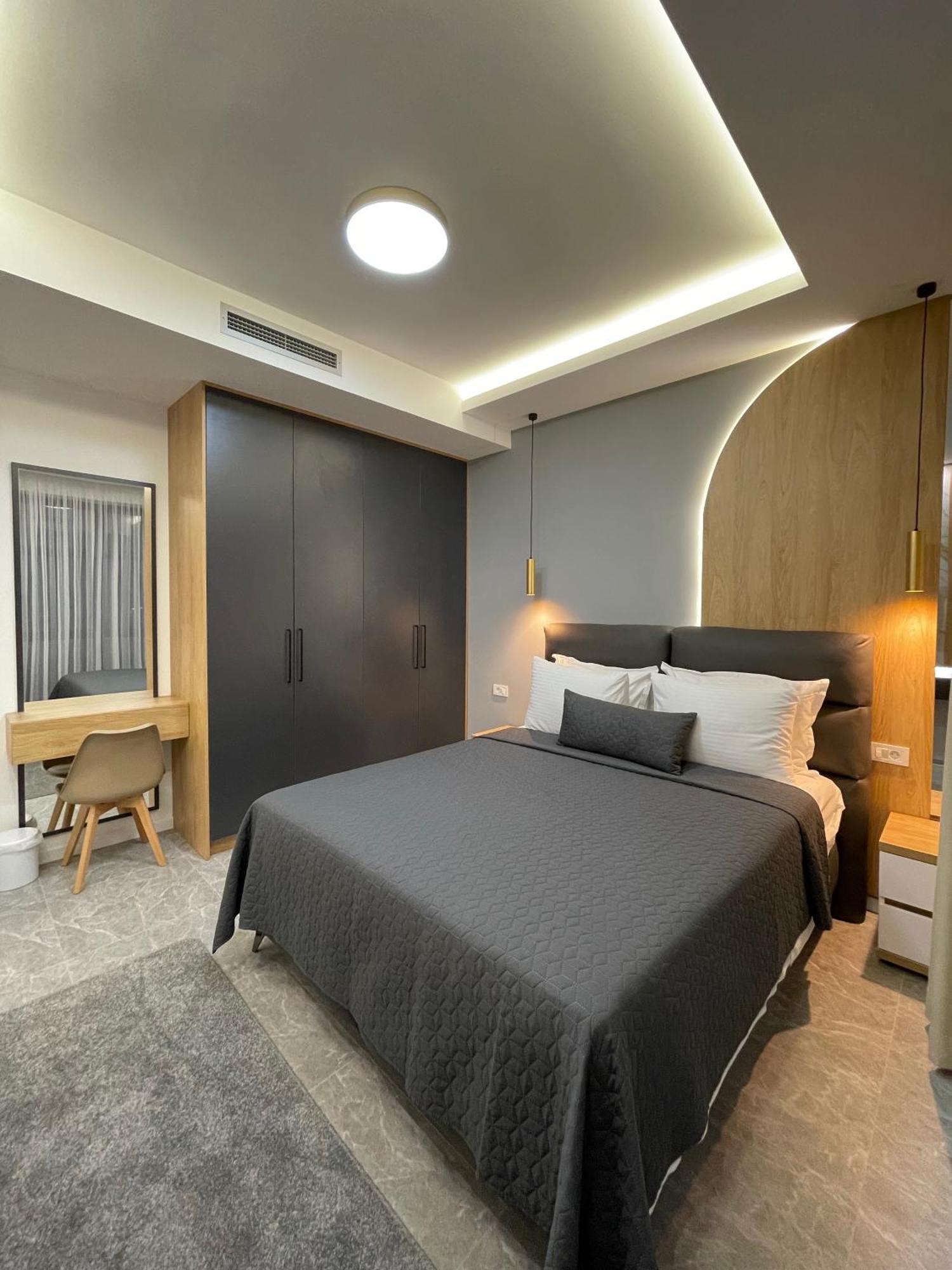 Hotel Maraj Улцинь Экстерьер фото