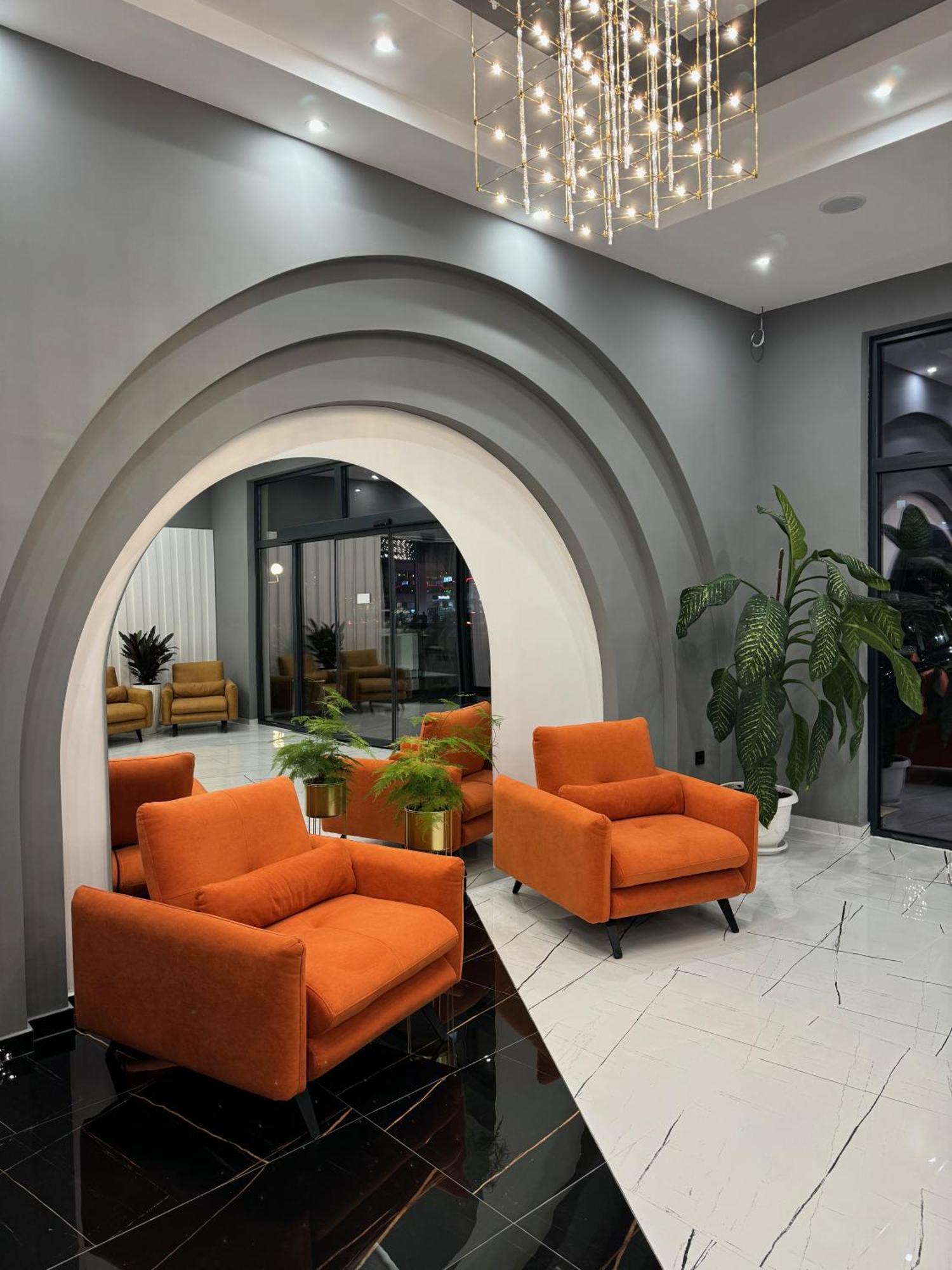 Hotel Maraj Улцинь Экстерьер фото